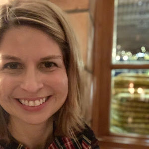 Meet your Posher, Maria